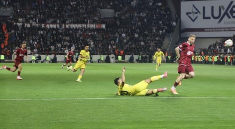 Elazığspor finalde