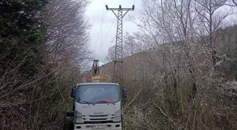 Elektrik akımına kapılan işçi ağır yaralandı