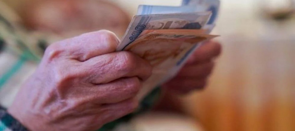Emeklilerin bugün yüzü gülecek