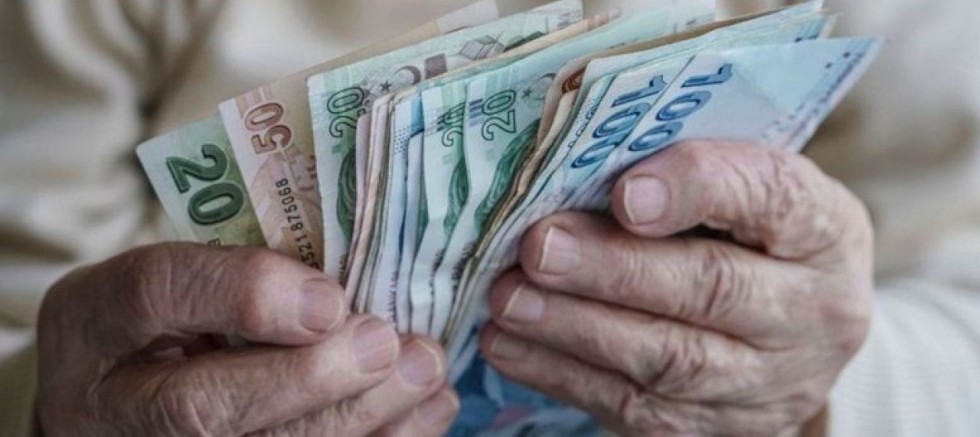 Emeklilerin dikkatine; Bankalar zam sonrası promosyonları değiştirdi