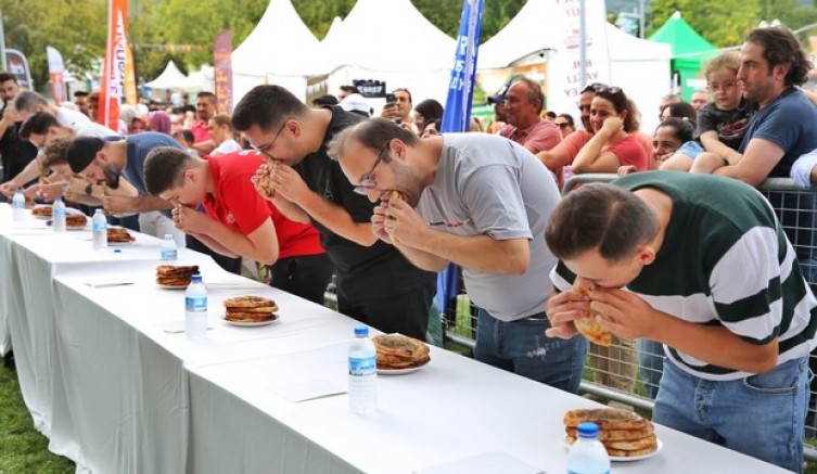 En çok yiyenlerin kazandığı festival