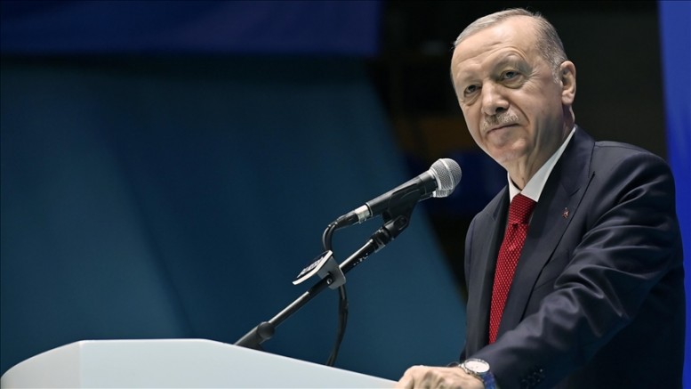 Erdoğan: Sayın Özel, ayağını denk al!