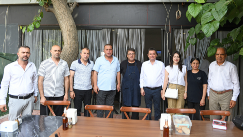 Erkan Başkan Osmangazi'de halkın sorunlarını dinlemeye devam ediyor