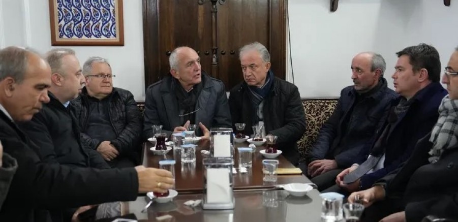 Erkan Başkan, Ramazan'da Bursa'yı mahalle mahalle geziyor