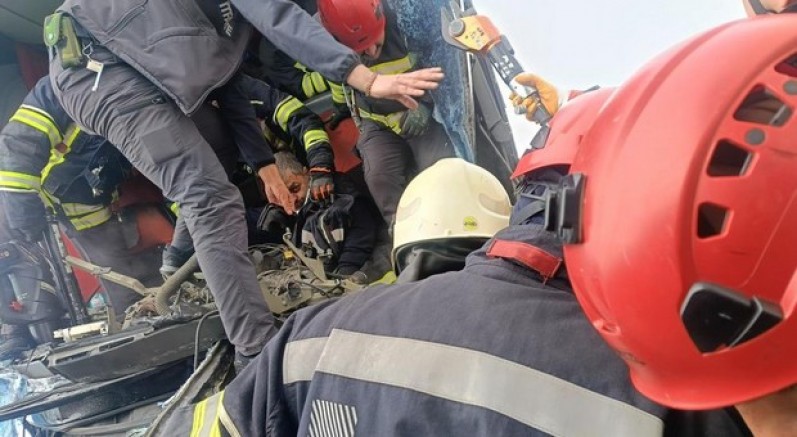 Erzurum'da korkunç kaza: 20 yaralı