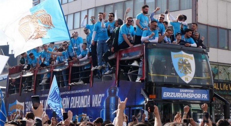 Erzurumspor'dan şampiyonluk turu