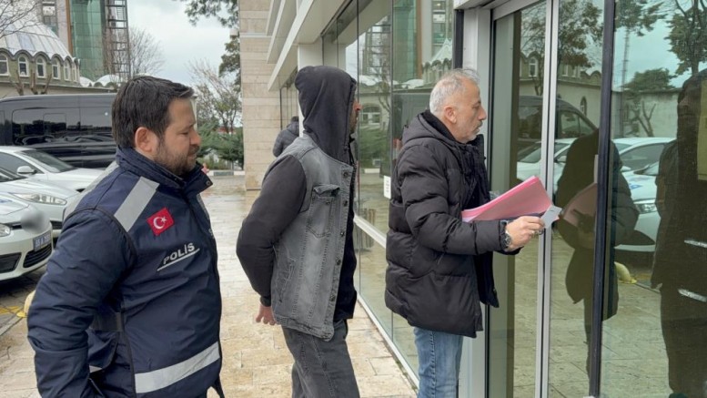 Eşine tehditten serbest kaldı, darptan tutuklandı
