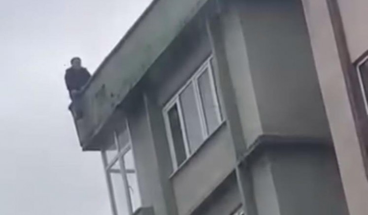 Eşiyle barışmak için intihara kalkıştı