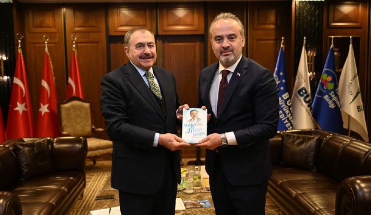 Eski Bakandan Başkan Aktaş’a ziyaret