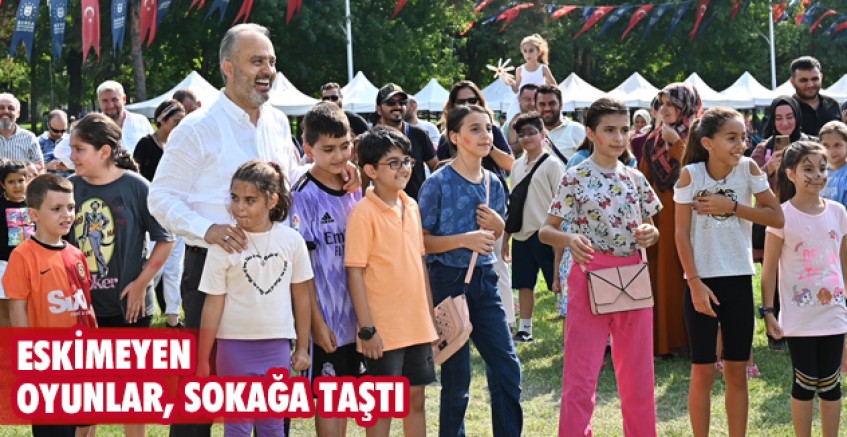 Eskimeyen oyunlar, sokağa taştı
