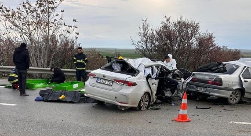 Eskişehir-Ankara yolunda kaza: 4 ölü, 2 yaralı