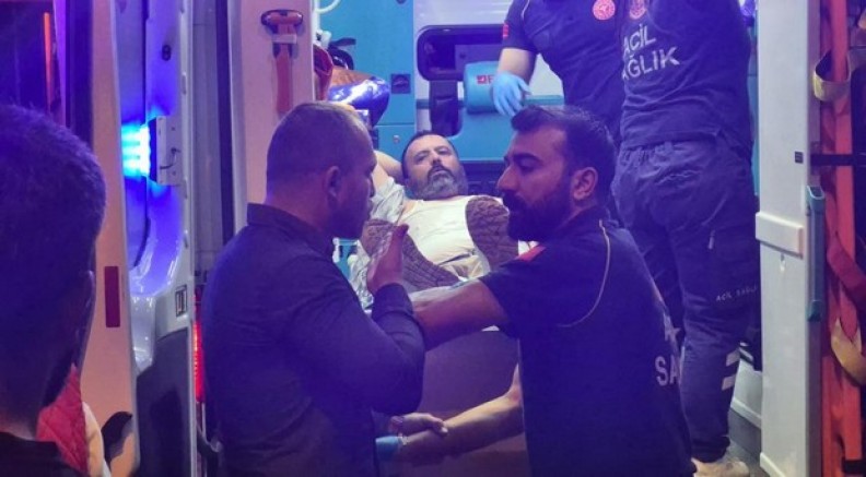 Eskişehir'de çıkan bıçaklı kavgada 1 kişi yaralandı