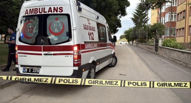 Eskişehir’de "kız arkadaş" kavgası: 1 yaralı