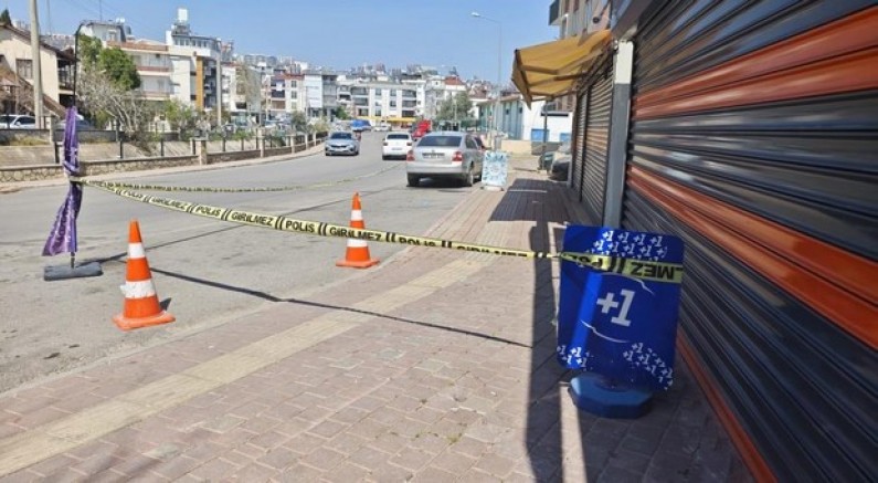 Esnaf kavgası kanlı bitti: 1 ölü, 2 yaralı