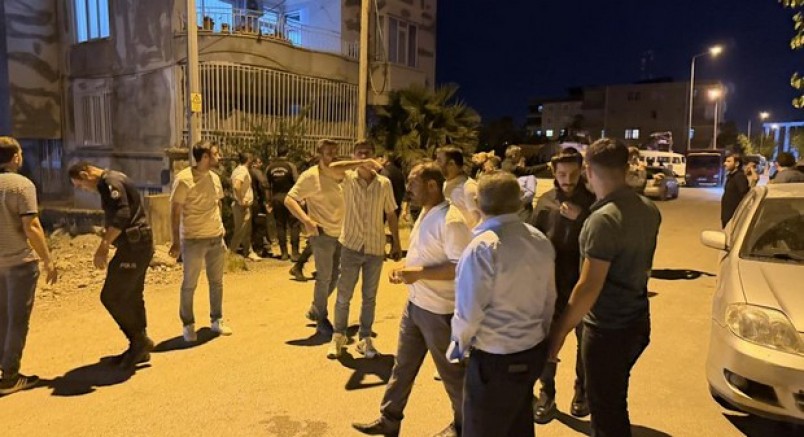 Ev sahibi ile kiracı arasında kavga: 11 yaralı