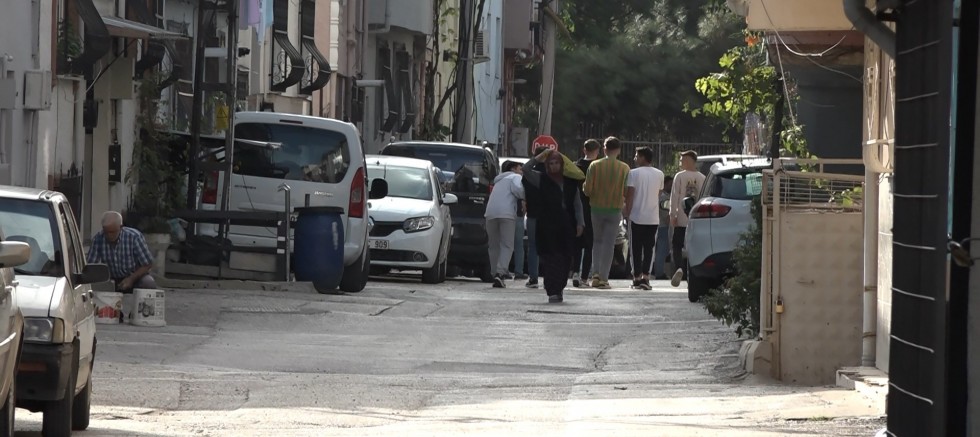 Ev sahibine kurşun yağdırdı