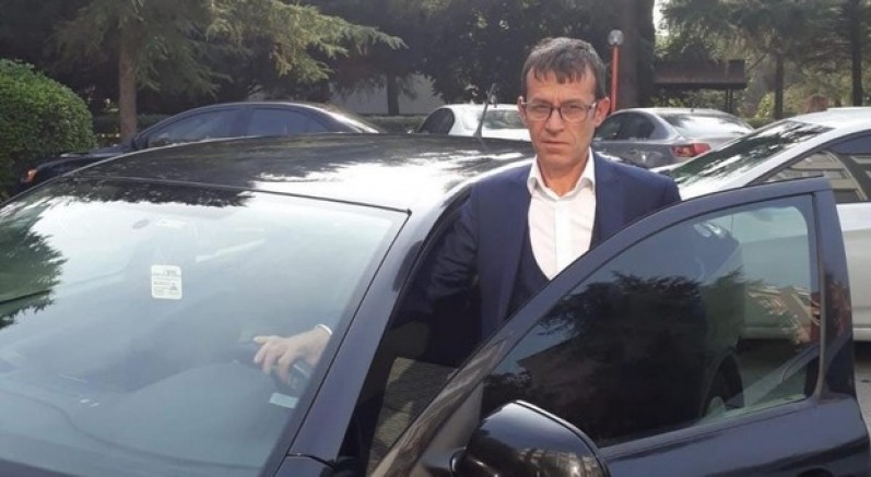 Evinde bıçaklanan kişi hayatını kaybetti: 2 gözaltı