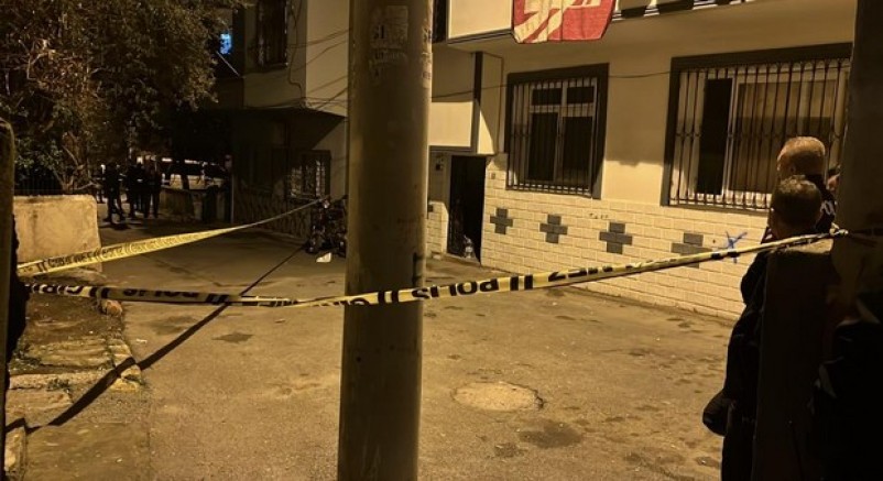 Evinin önünde başından vurularak hayatını kaybetti