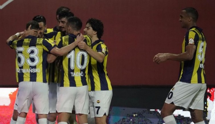Fener 5 golle onda 10 yaptı