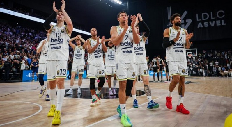 Fenerbahçe Fransa'da kazandı