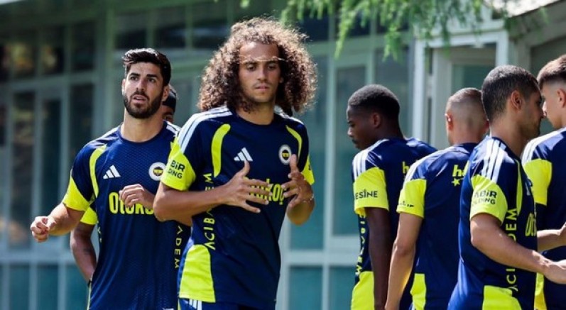 Fenerbahçe hazırlıklarını sürdürdü