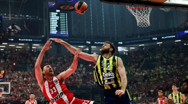 Fenerbahçe, yarı finalde veda etti