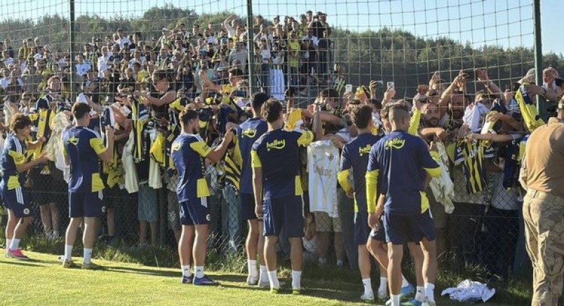 Fenerbahçe’yi 20 bin taraftar yalnız bırakmadı