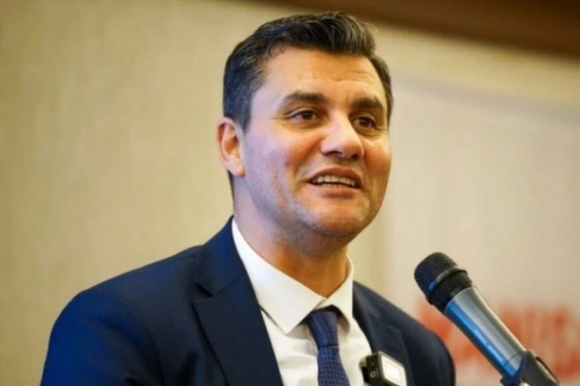 Ferdi Zeyrek hayatını kaybetti!