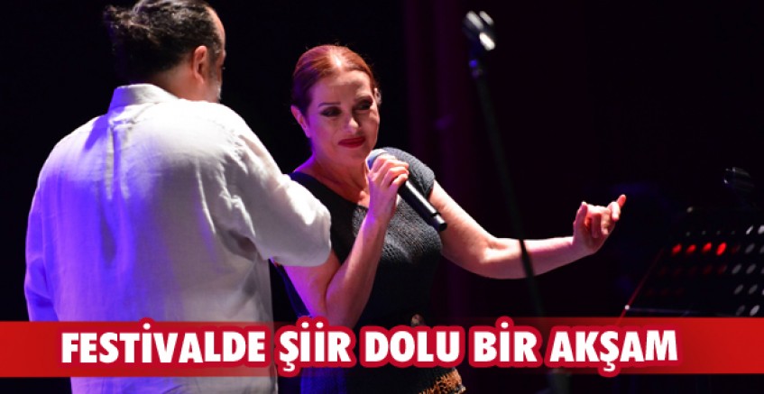 Festivalde şiir dolu bir akşam