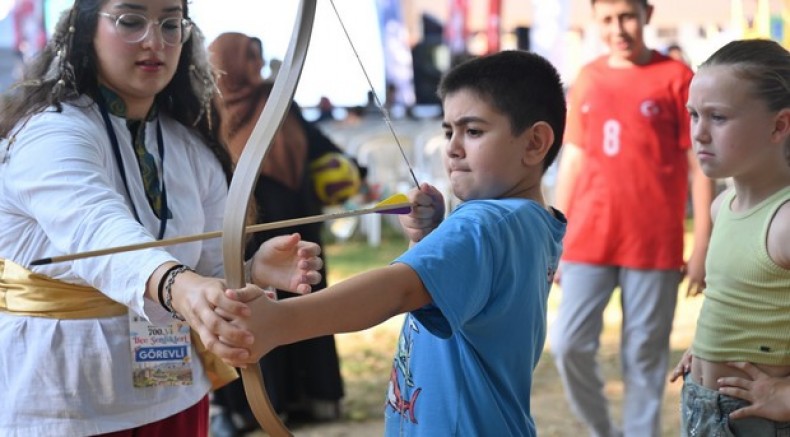 Fethin 700. yılında ilçe şenlikleri Osmangazi'den başladı