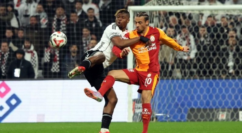 Galatasaray'da Leroy Sane kırmızı kart gördü