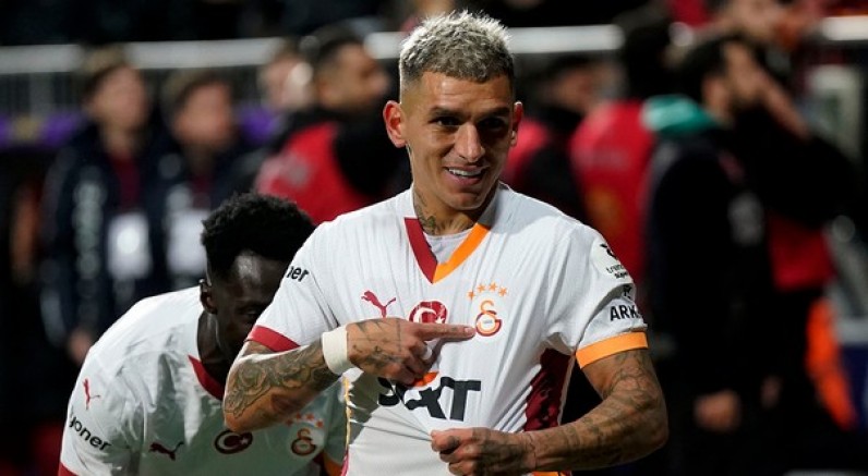 Galatasaray'ın yıldızı Torreira’ya saldırı