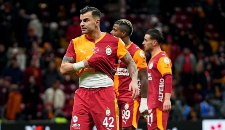Galatasaray, ligde 4. kez berabere kaldı