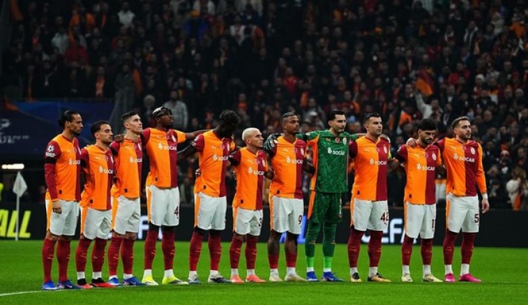 Galatasaray, UEFA Şampiyonlar Ligi'nde puanını 10'a çıkardı