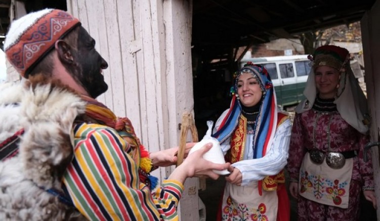 Geleneklerine sahip çıkan şehir