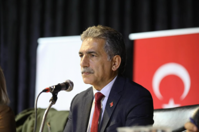 Gemlik Belediye Başkanı Şükrü Deviren'in sosyal medya hesabı çalındı!