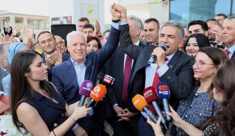 Gemlik'te Şükrü Deviren dönemi başladı