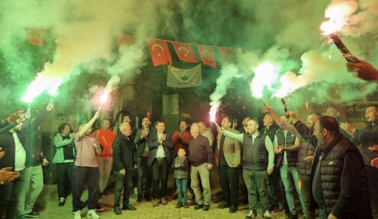 Gökçeören, Başkan Aydın’ı bağrına bastı