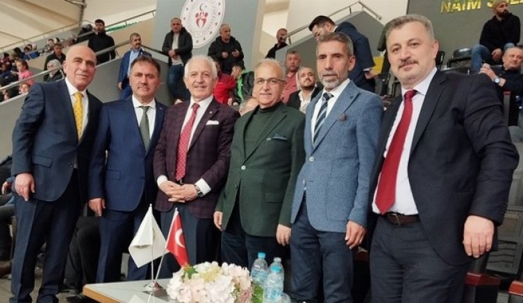 Gümüşhanelilerin Kurtuluş Gecesi coşkusu