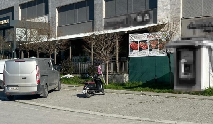 Güvenlikleri kelepçeleyip 30 milyon lirayla kaçtılar