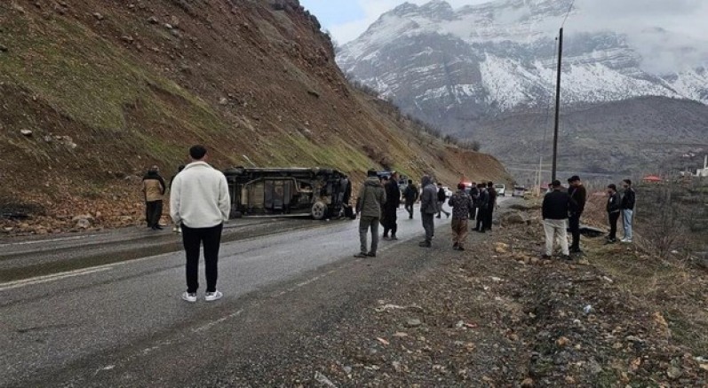 Hakkari’de trafik kazası: 2 yaralı