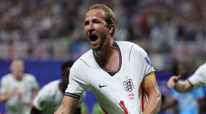 Harry Kane yıldızlaştı, İngiltere turladı