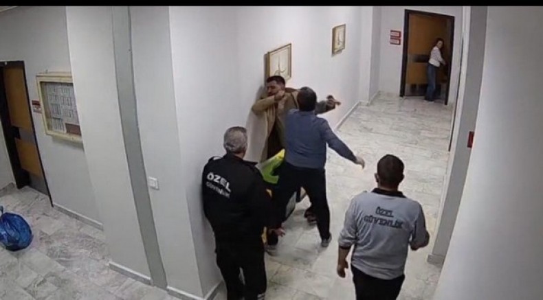 Hastane müdürünün darbettiği personel konuştu