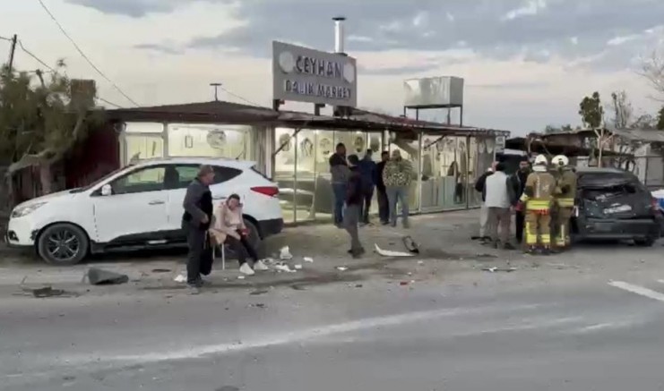 Hatay’da zincirleme trafik kazası: 1’i ağır 11 yaralı