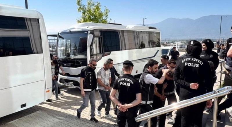 Hava destekli operasyonun ardından 23 şüpheli adliyede