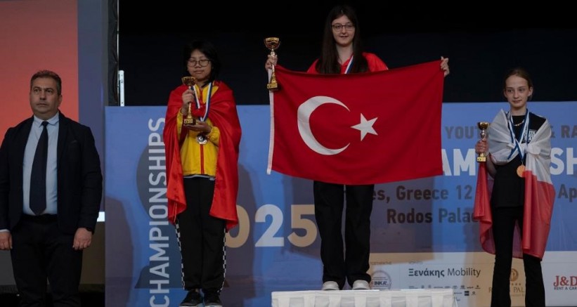 Helal olsun sana Arya; Bursa'nın gururu oldu...