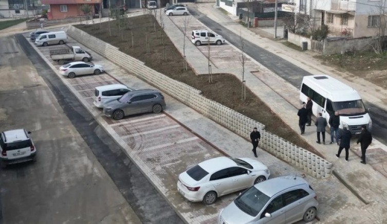 Hem Otopark Hem Oksijen Deposu