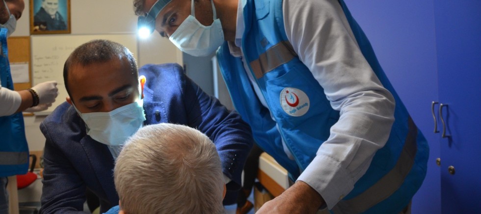 Huzurevi sakinlerine yerinde hizmet
