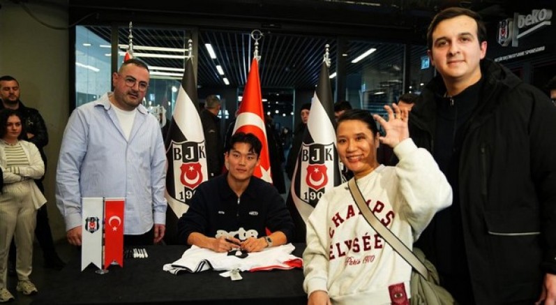 Hyeon-gyu Oh taraftarla buluştu