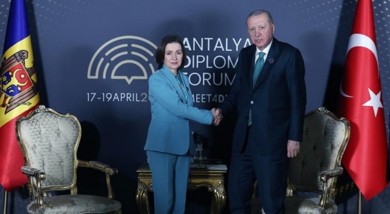İlişkilerin ilerletilmesi için atılan adımlar sürecek